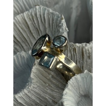 925 Sterling Silver Blue Topaz Ring Size 7