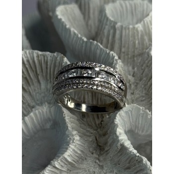 Beautiful Design 925 Sterling Silver Cz Ring Size 11