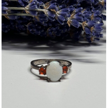 925 Sterling Silver Opal & Hessonite Ring Size 8