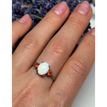 925 Sterling Silver Opal & Hessonite Ring Size 8