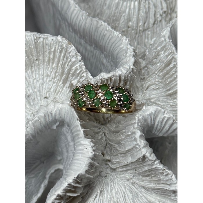 10K YELLOW GOLD RING EMERALD & DIAMOND SIZE 6