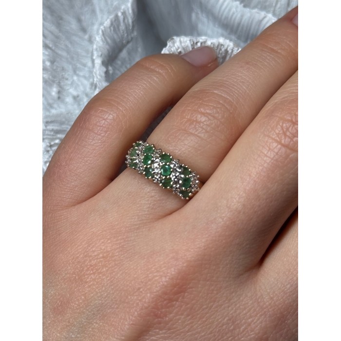 10K YELLOW GOLD RING EMERALD & DIAMOND SIZE 6