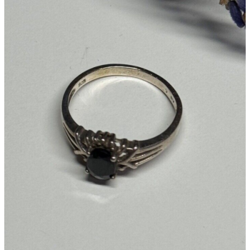 925 Sterling Silver Spinel Ring Size 8