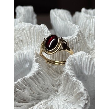 14K YELLOW GOLD AMBER ELEGANT RING SIZE 5