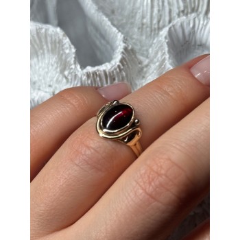 14K YELLOW GOLD AMBER ELEGANT RING SIZE 5