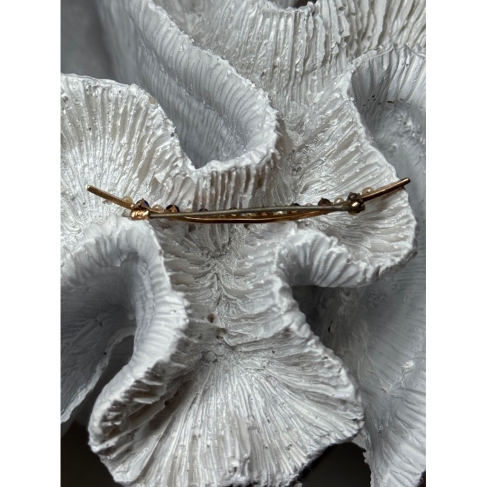 10K YELLOW GOLD SAPPHIRE & PEARLS BROOCH LENGTH 2 INCH