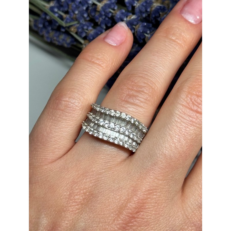 925 Sterling Silver Sapphire Ring Size 6