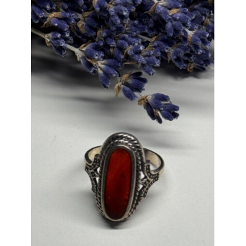 925 Sterling Silver Amber Ring Size 8