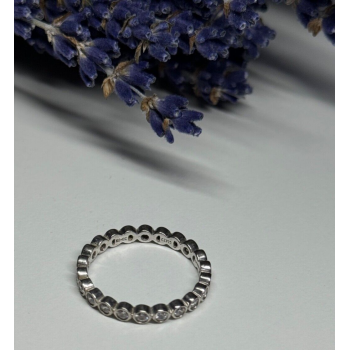 925 Sterling Silver CZ Ring Size 7.5