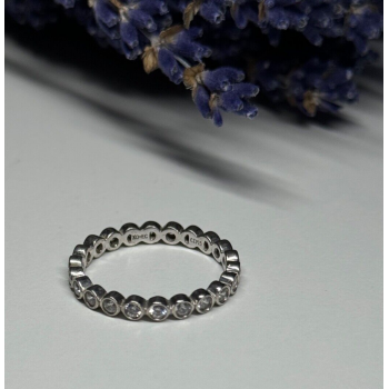 925 Sterling Silver CZ Ring Size 7.5