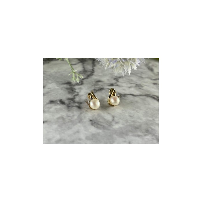 14K YELLOW GOLD PEARL & DIAMONDS EARRINGS