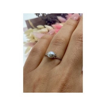 925 Sterling Silver Pearl Classic Ring Size 6.5