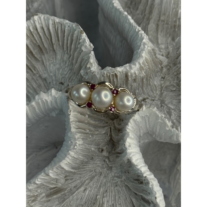 925 Sterling Silver Pearl & Ruby Ring Size 8