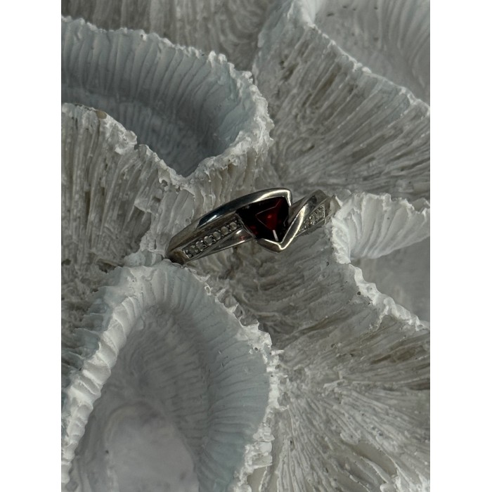 925 Sterling Silver Garnet & Beryl Ring Size 6.5