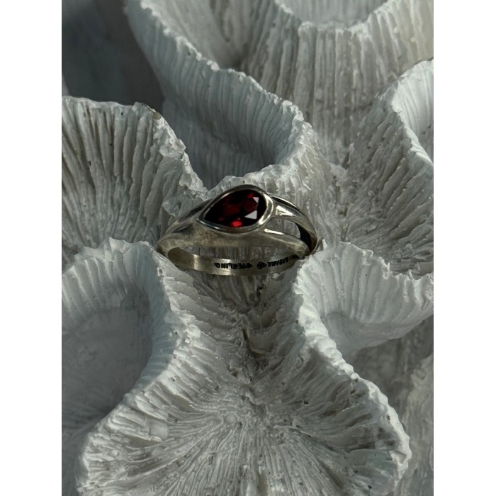Kabana 925 Sterling Silver Garnet Ring Size 7