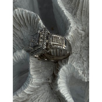 Elegant Design 925 Sterling Silver Beryl Ring Size 7