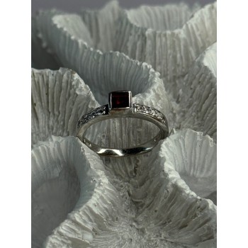 925 Sterling Silver Garnet & Beryl Ring Size 8