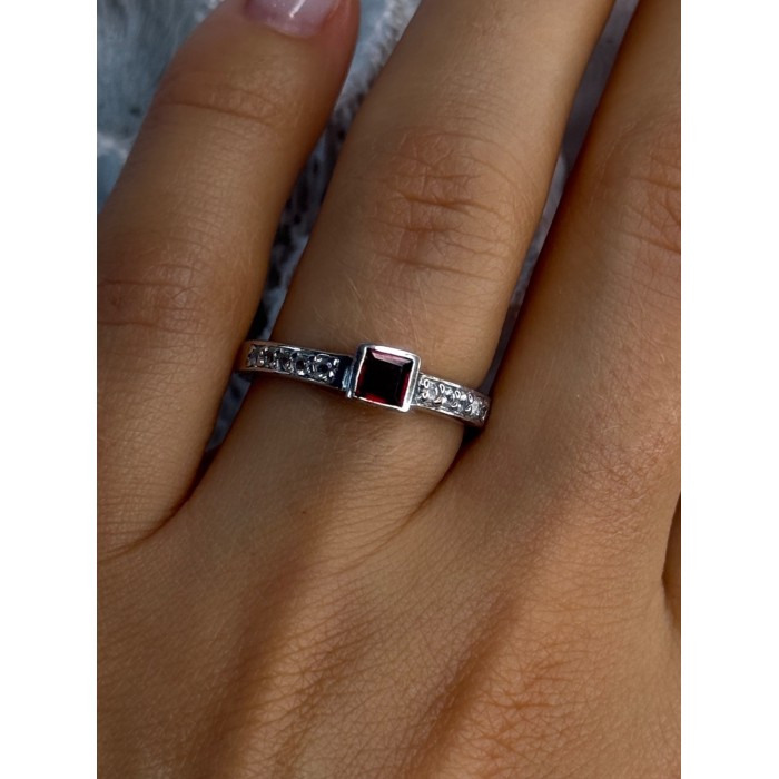 925 Sterling Silver Garnet & Beryl Ring Size 8