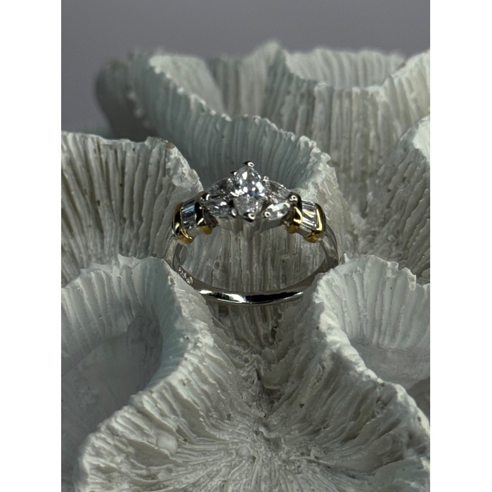 925 Sterling Silver Gold Plated Part Cz Ring Size 9