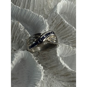 925 Sterling Silver Sapphire Ring Size 8