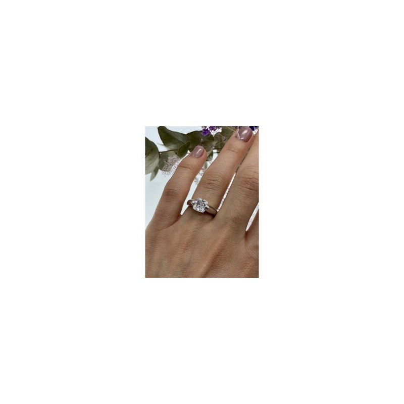 925 Sterling Silver CZ Ring Size 6.5