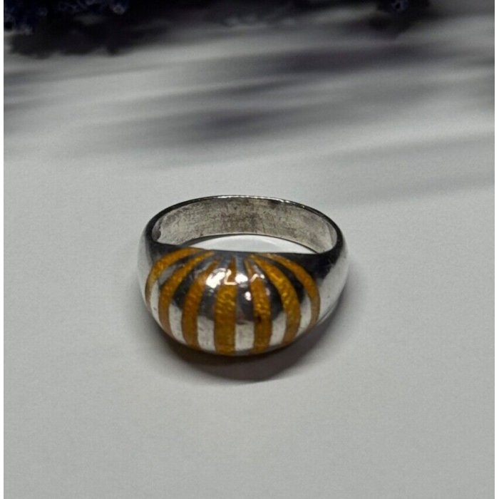 925 Sterling Silver Enamel Ring Size 6