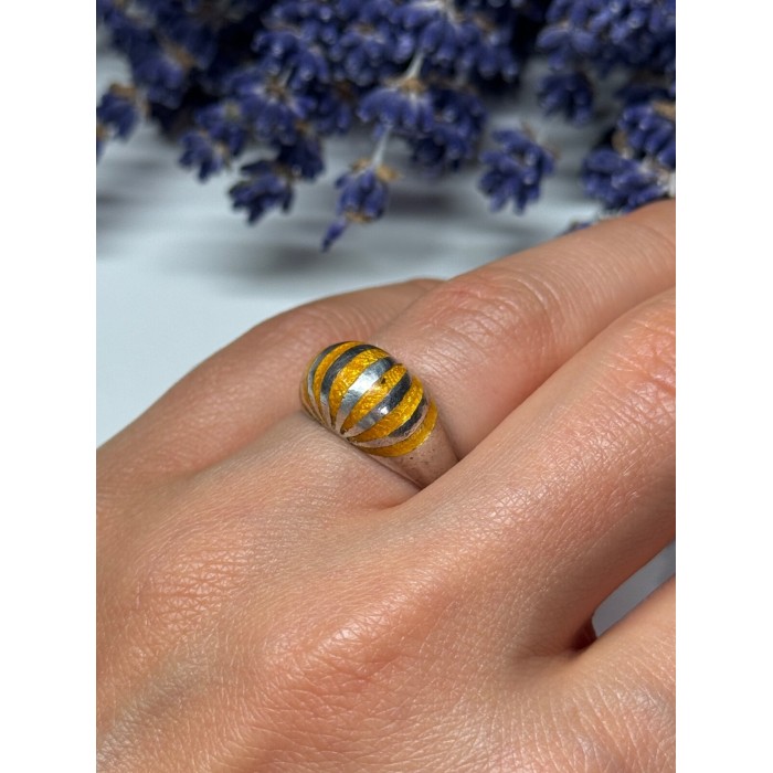 925 Sterling Silver Enamel Ring Size 6