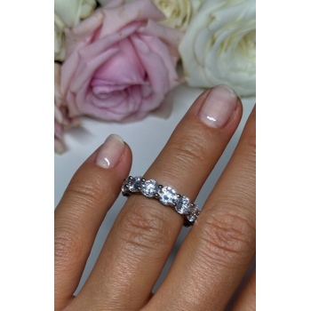 925 Sterling Silver CZ Ring Size 4