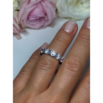 925 Sterling Silver CZ Ring Size 4