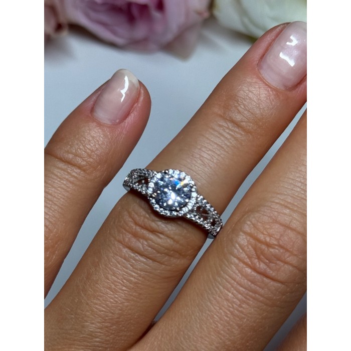 925 Sterling Silver CZ Ring Size 5