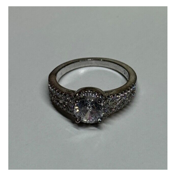 925 Sterling Silver CZ Ring Size 5