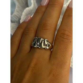 Unique Design 925 Sterling Silver Ring Size 8.5