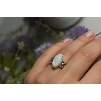 925 Sterling Silver Mother Of Pearl Ring Size 6.5