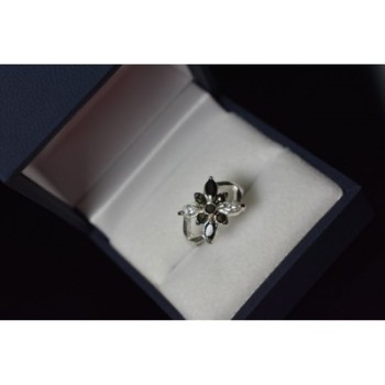 925 Sterling Silver Black Spinel & CZ Ring Size 5.5