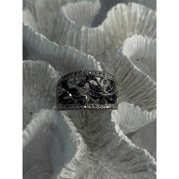 925 Sterling Drop Silver Leaf Design Ring Size 10