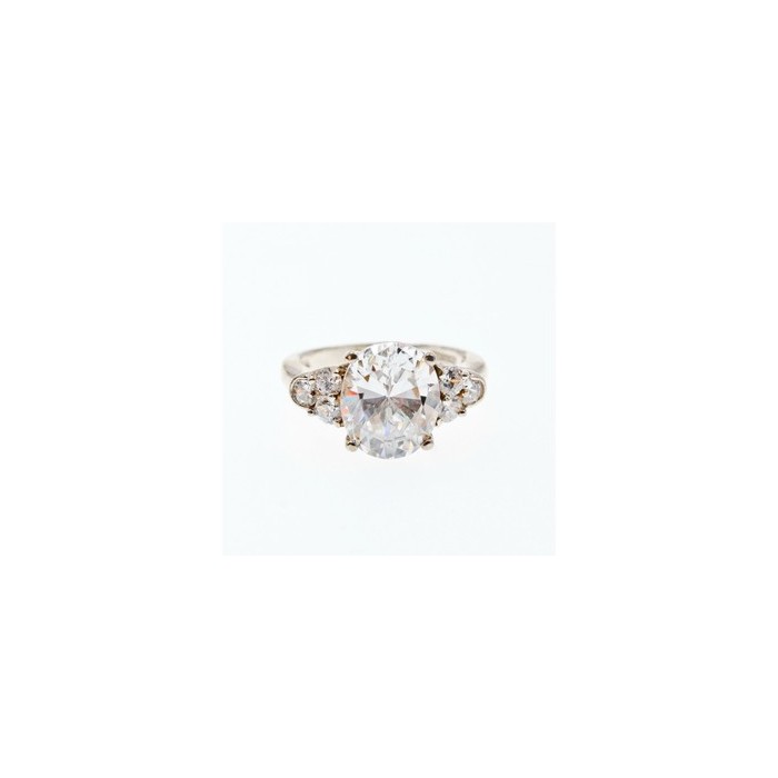 925 Sterling Silver CZ Ring Size 9