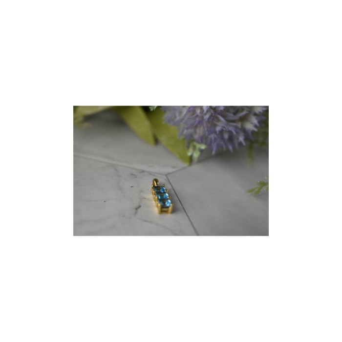 14K YELLOW GOLD BLUE TOPAZ & DIAMOND PENDANT