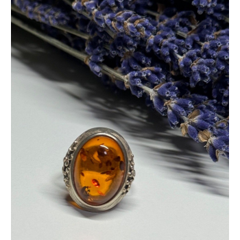 925 Sterling Silver Amber Ring Size 6