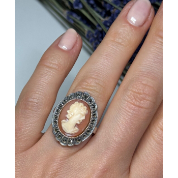 Vintage Cameo 925 Sterling Silver Ring Size 5