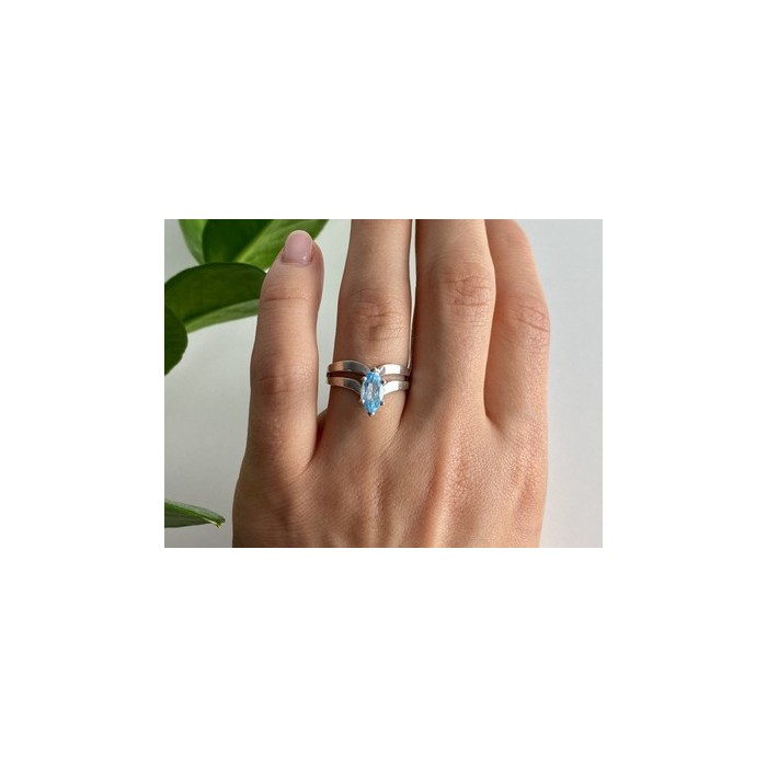 925 Sterling Silver Paraiba Tourmaline Ring Size 8