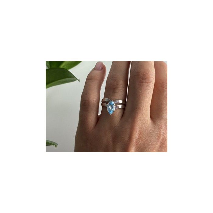925 Sterling Silver Paraiba Tourmaline Ring Size 8