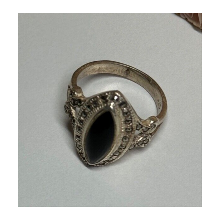 Vintage 925 Sterling Silver Onyx & Marcasite Ring Size 7