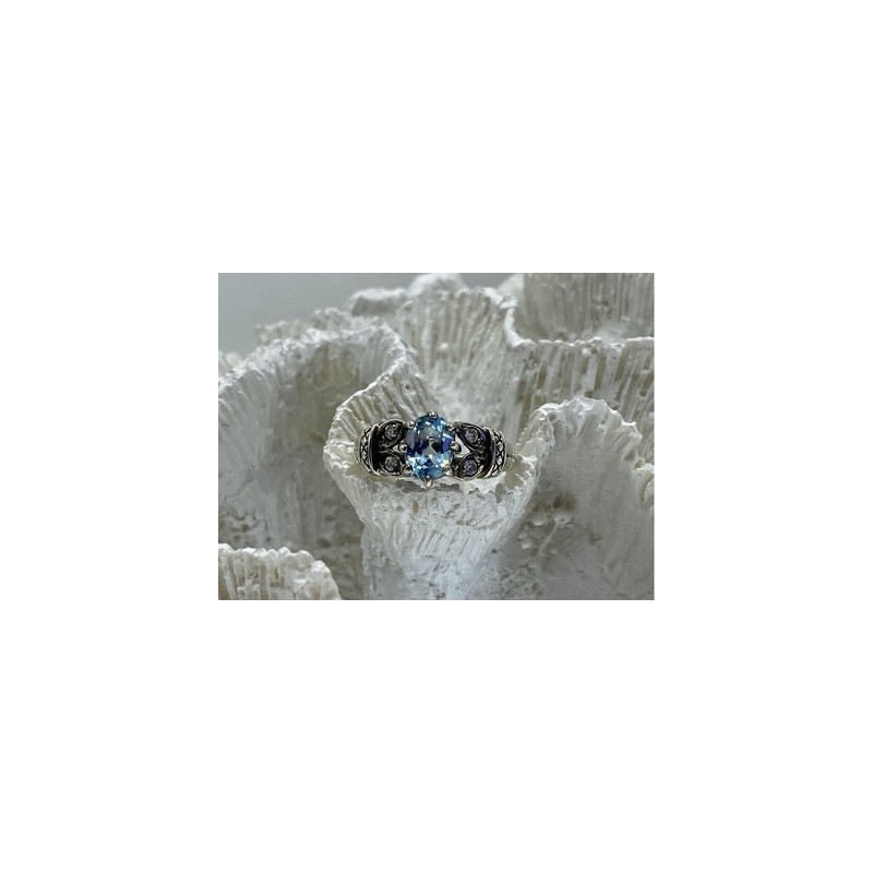 925 Sterling Silver Blue Spinel & CZ Ring Size 6.5