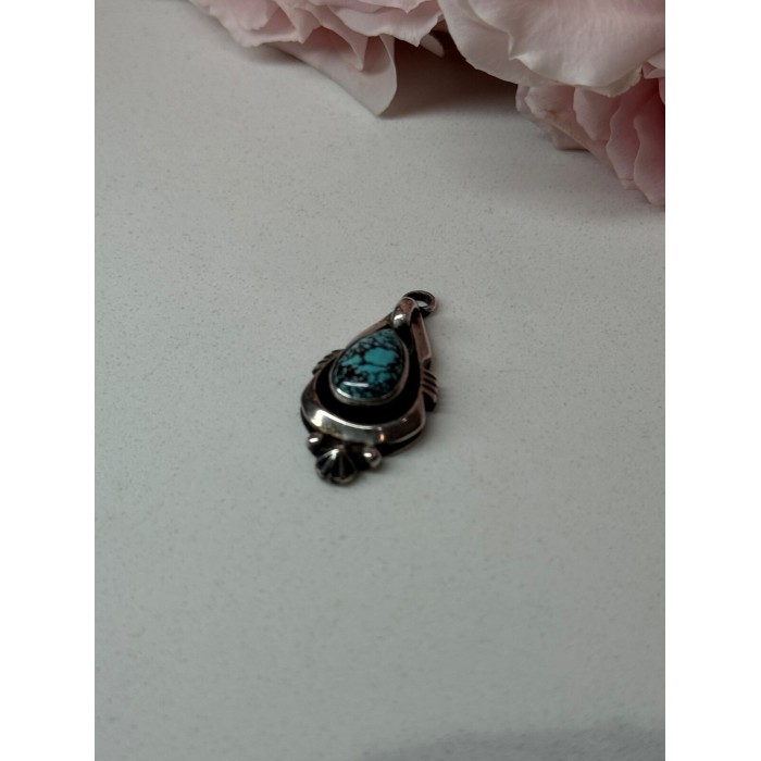925 Sterling Silver Turquoise Pendant Length 1.1 In