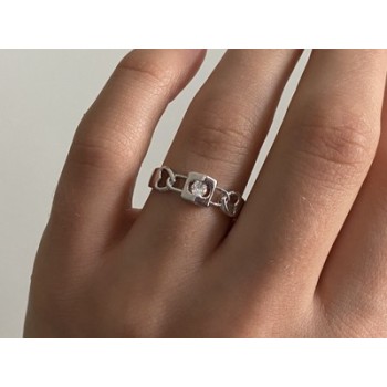 925 Sterling Silver CZ Ring Size 8