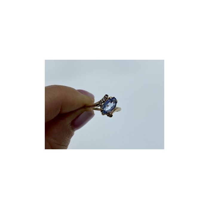 10K YELLOW GOLD TOPAZ & DIAMONDS RING SIZE 6.5
