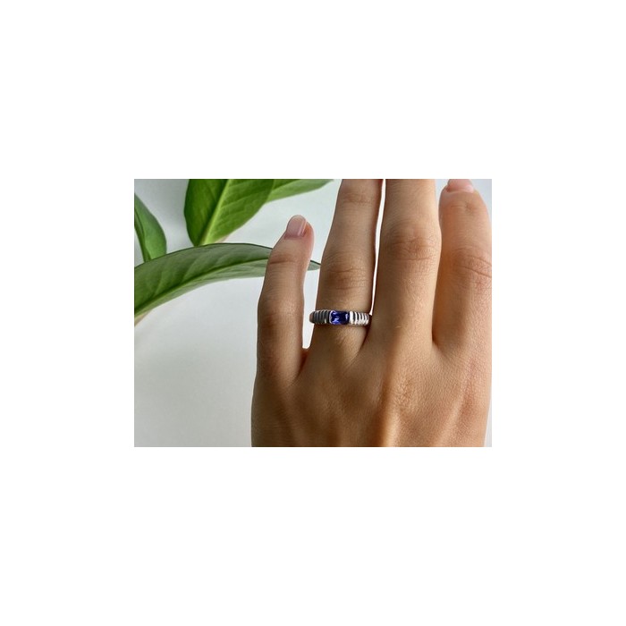 925 Sterling Silver Purple CZ Ring Size 6.5