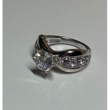 925 Sterling Silver CZ Ring Size 6.5