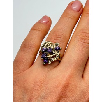925 Sterling Silver Amethyst & Marcasite Ring Size 6