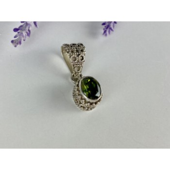 Vintage 925 Sterling Silver Zultanite Pendant